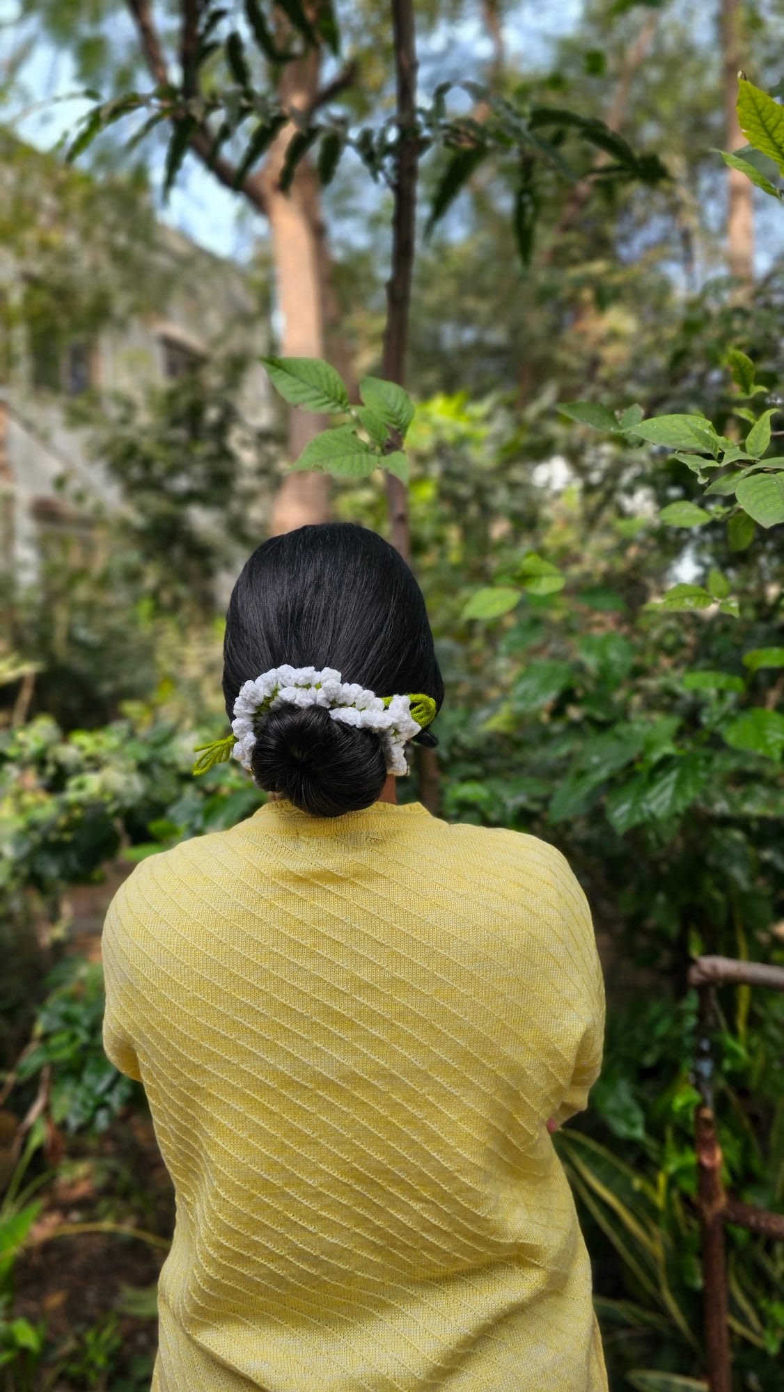 Forever Crochet Gajra